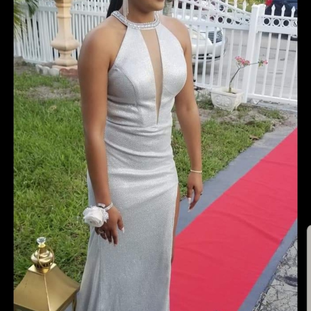 Beautiful Prom Dress size 8